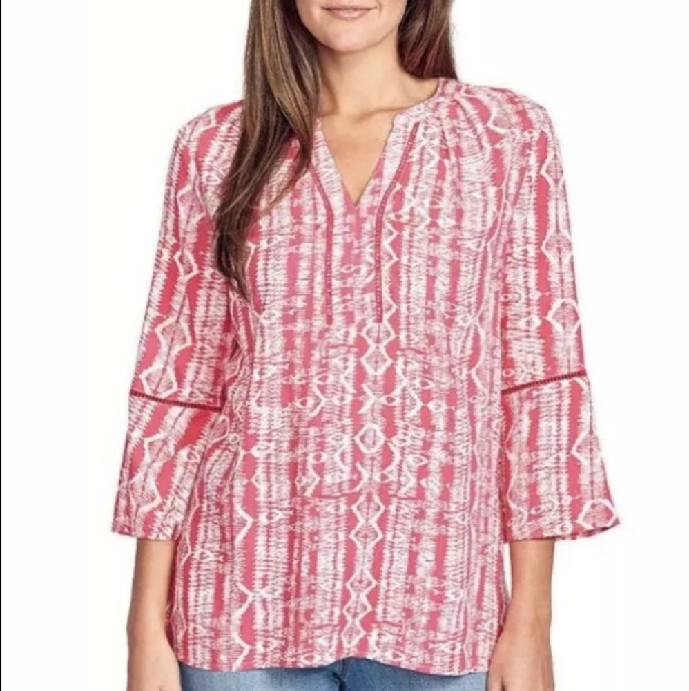 NWT GLORIA VANDERBILT Nova Flutter Sleeve Blouse